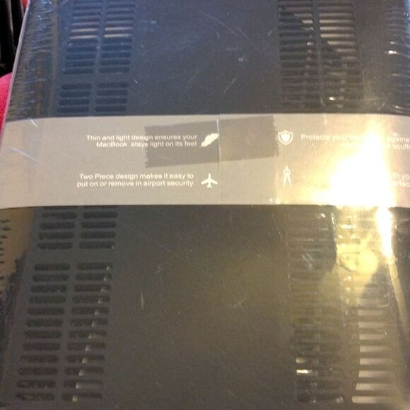 New Air 13" MacBook, Wood Grain Look. Fits A1932/A2179/A2337. - Picture 7 of 8